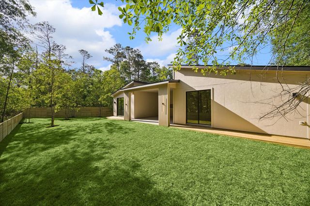 10943 Mockingbird Place, Conroe, TX 77385