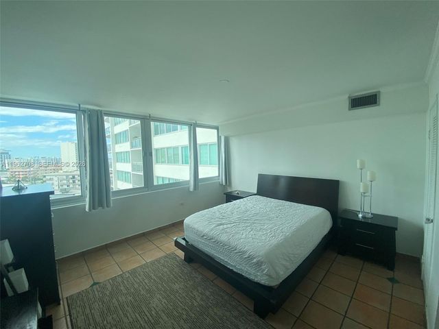 7135 COLLINS AVE 811, Miami Beach, FL 33141