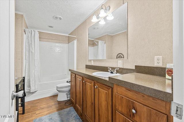 261 Long Hollow Road, Rogersville, TN 37857