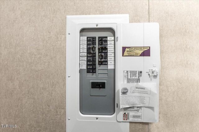 261 Long Hollow Road, Rogersville, TN 37857