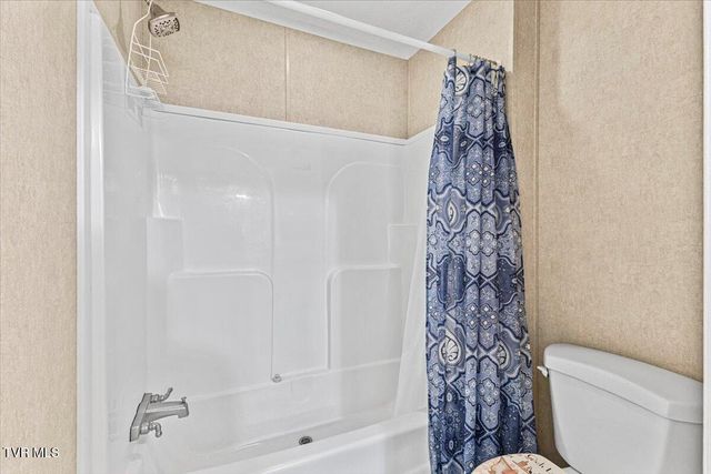 261 Long Hollow Road, Rogersville, TN 37857