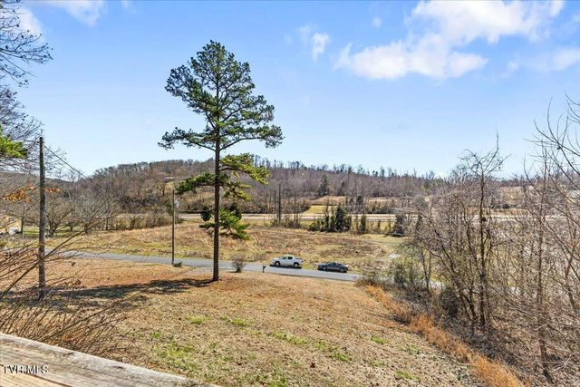 261 Long Hollow Road, Rogersville, TN 37857