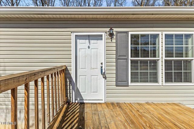 261 Long Hollow Road, Rogersville, TN 37857