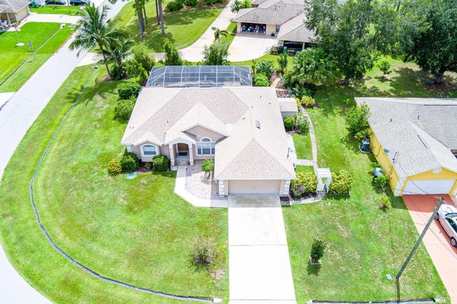 1612 SW Penrose Avenue, Port St Lucie, FL 34953