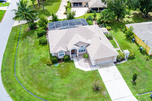 1612 SW Penrose Avenue, Port St Lucie, FL 34953