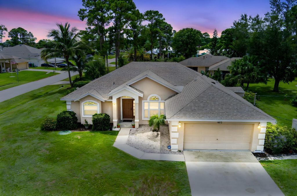 1612 SW Penrose Avenue, Port St Lucie, FL 34953