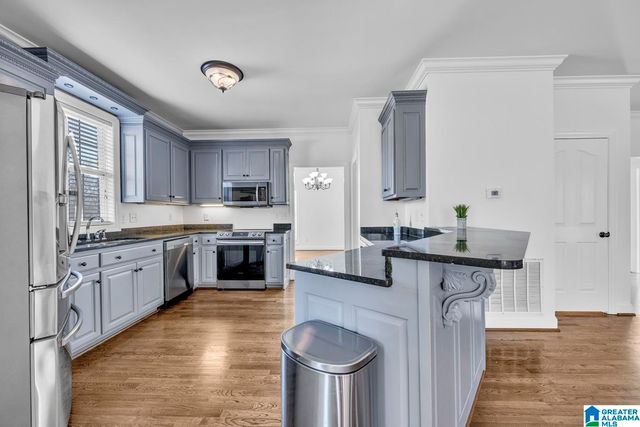 6046 LAKESIDE DRIVE, Mount Olive, AL 35117