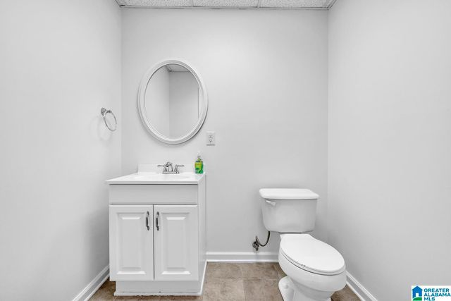 6046 LAKESIDE DRIVE, Mount Olive, AL 35117