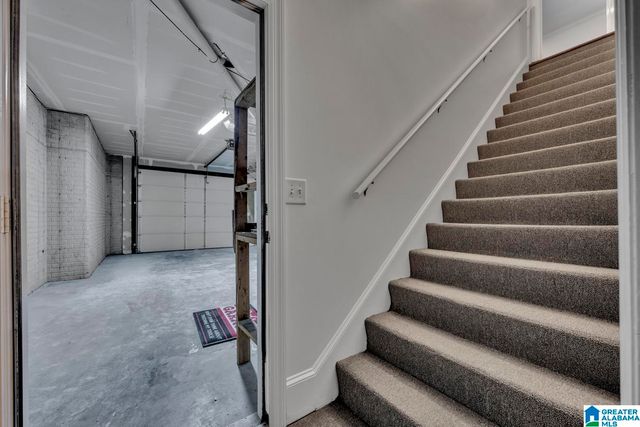 6046 LAKESIDE DRIVE, Mount Olive, AL 35117