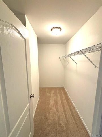 424 Hogarth, Waterford Charter Township, MI 48328