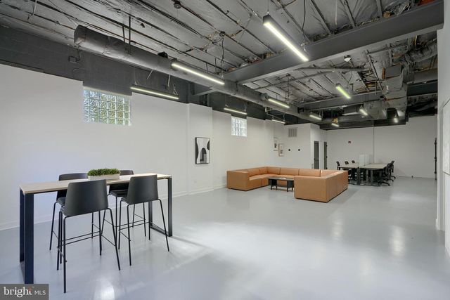 5700 SMITH AVE, Baltimore, MD 21209