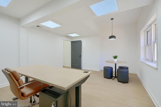 5700 SMITH AVE, Baltimore, MD 21209