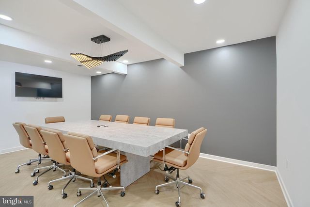 5700 SMITH AVE, Baltimore, MD 21209