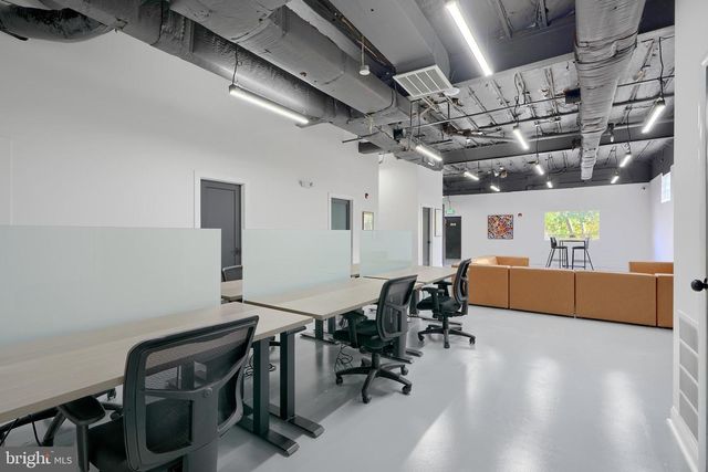 5700 SMITH AVE, Baltimore, MD 21209