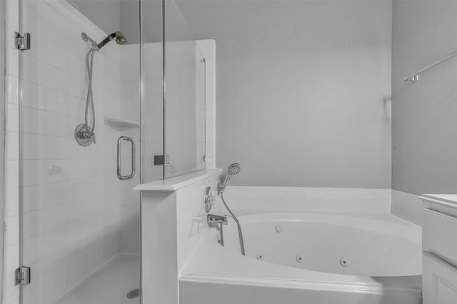 3326 Pebble Beach Lane, Pearland, TX 77584