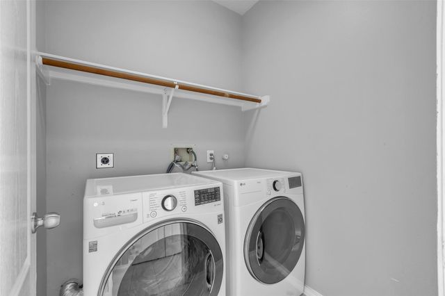 3326 Pebble Beach Lane, Pearland, TX 77584