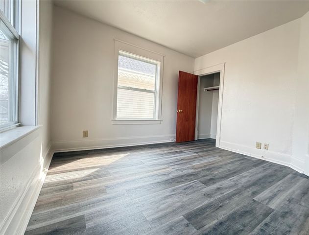 1435 4th Street, Des Moines, IA 50314