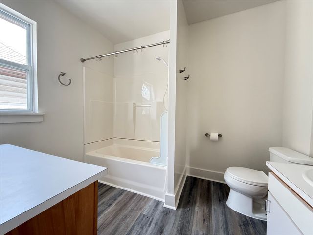 1435 4th Street, Des Moines, IA 50314