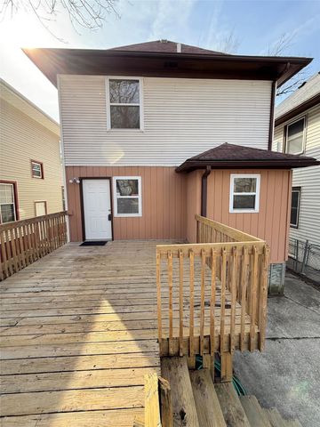 1435 4th Street, Des Moines, IA 50314