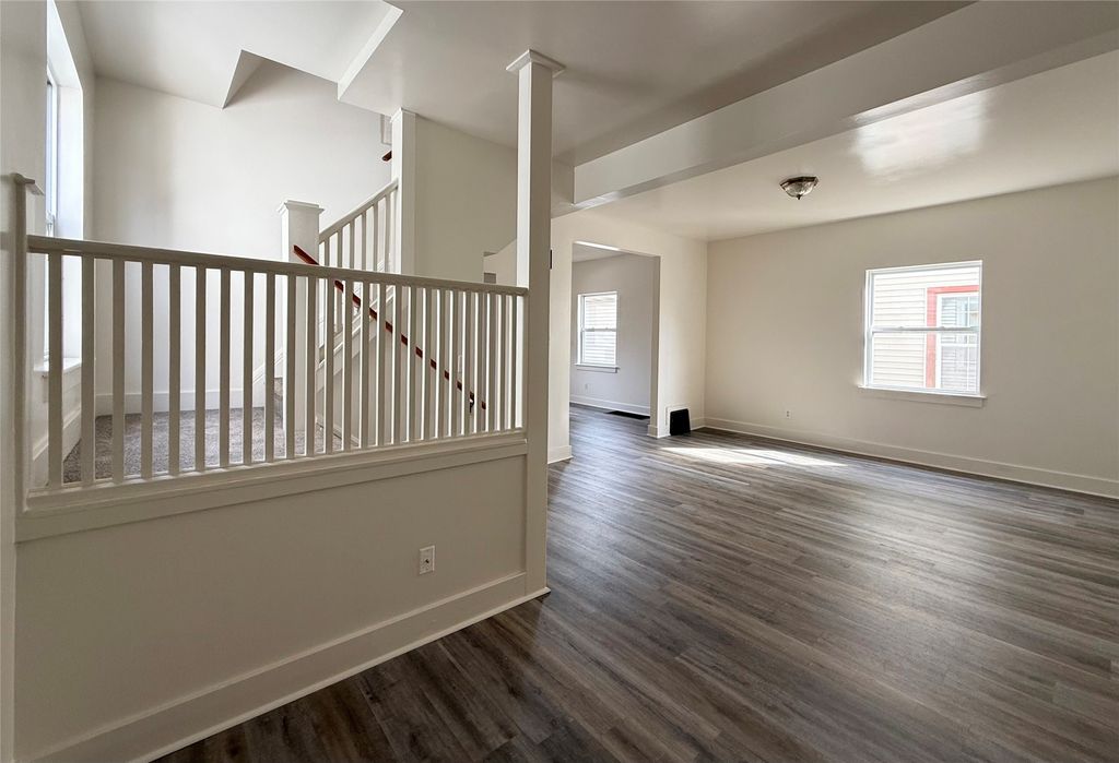 1435 4th Street, Des Moines, IA 50314