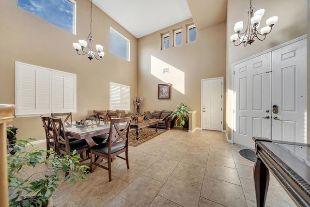 3626 Whispering Oak Dr, Ceres, CA 95307