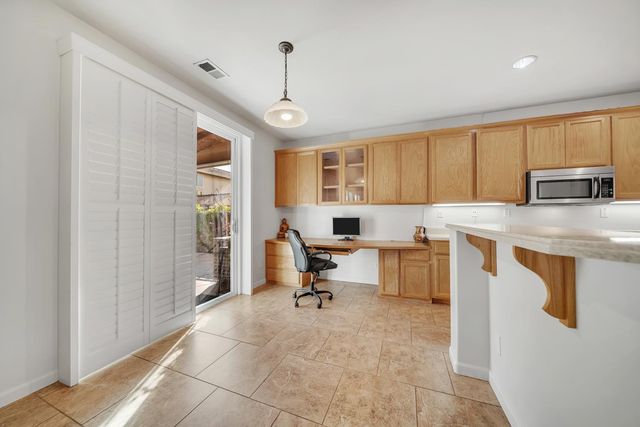 3626 Whispering Oak Dr, Ceres, CA 95307