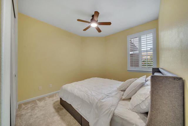 3626 Whispering Oak Dr, Ceres, CA 95307