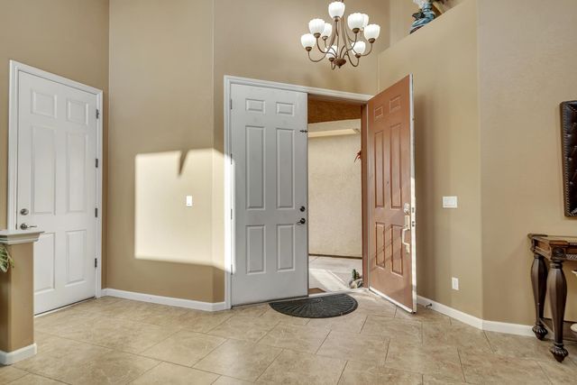 3626 Whispering Oak Dr, Ceres, CA 95307