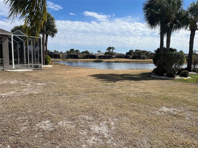 405 GRAND CHATEAUX WAY, Sun City Center, FL 33573