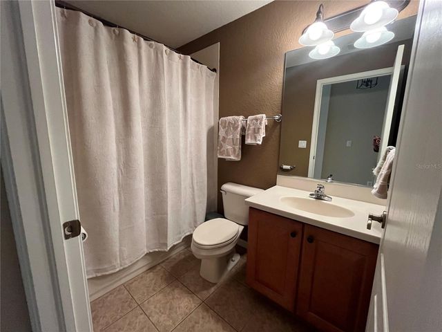 405 GRAND CHATEAUX WAY, Sun City Center, FL 33573