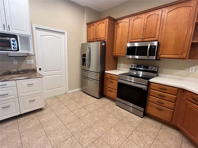 405 GRAND CHATEAUX WAY, Sun City Center, FL 33573