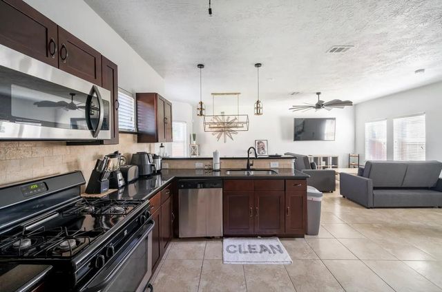3616 Elysian Street, Houston, TX 77009
