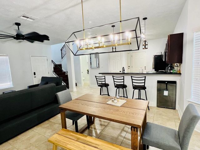 3616 Elysian Street, Houston, TX 77009