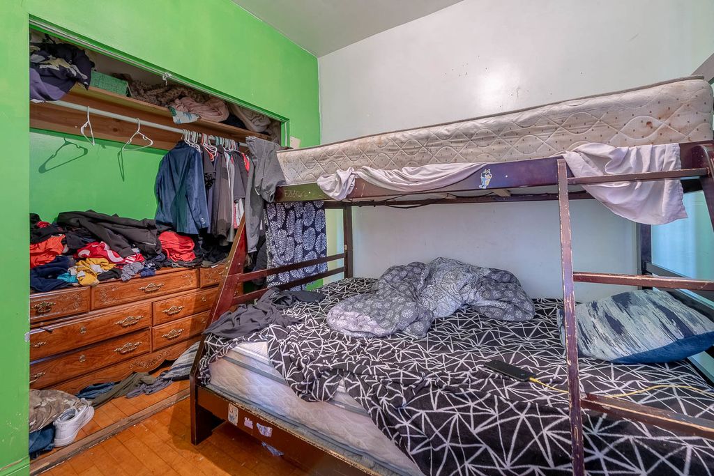 property-img