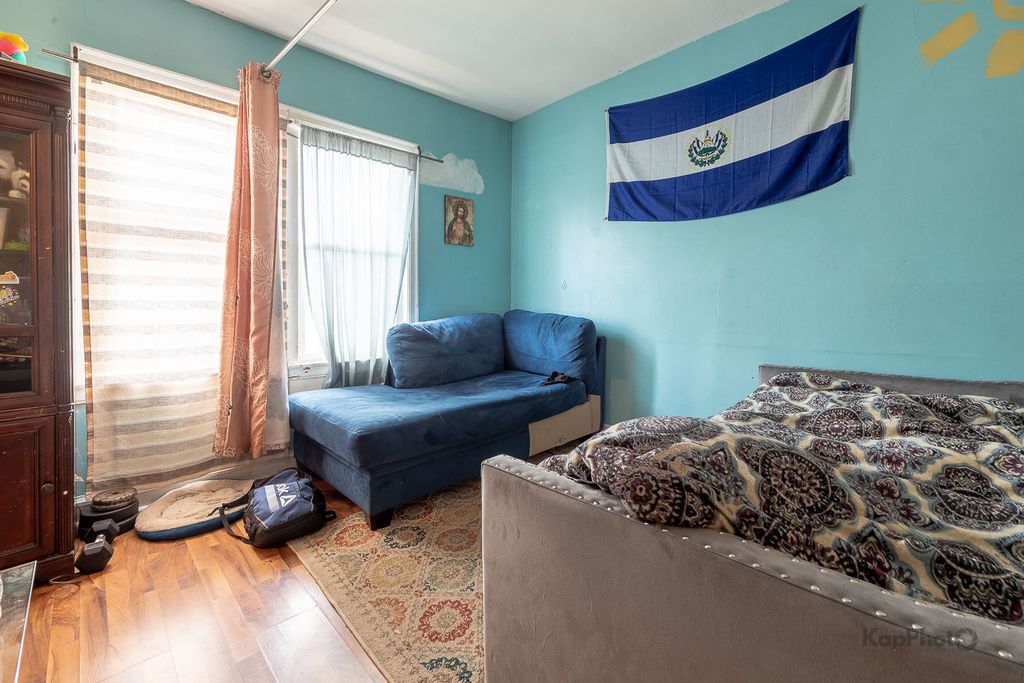 property-img