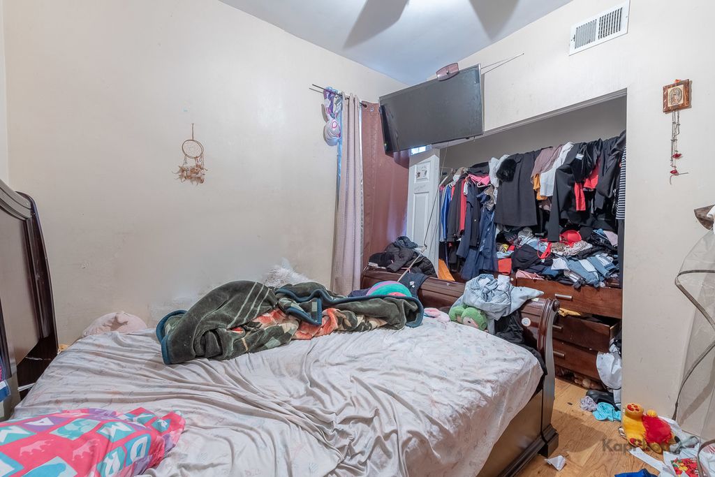 property-img