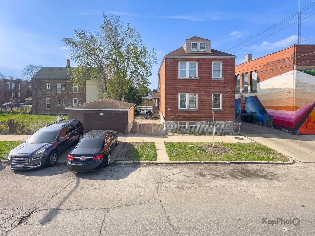 property-img