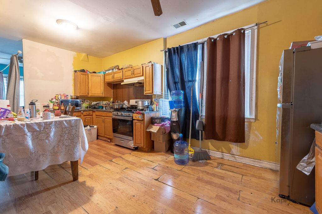 property-img