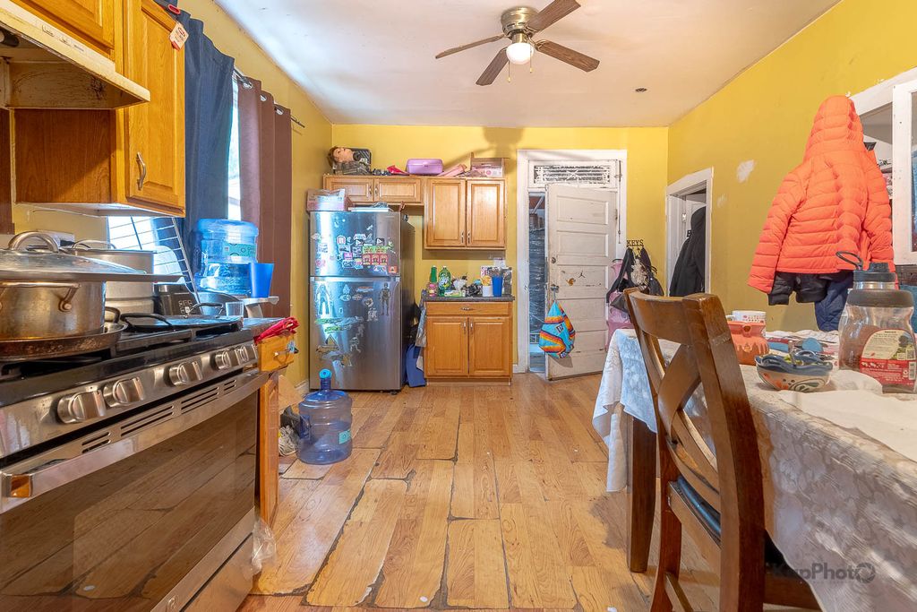 property-img
