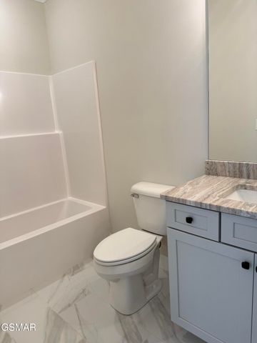 910 Fine Glen Drive, Sevierville, TN 37862