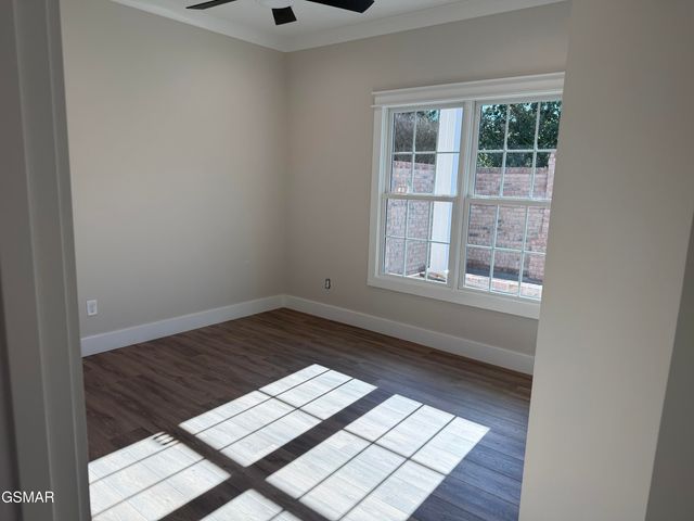 910 Fine Glen Drive, Sevierville, TN 37862