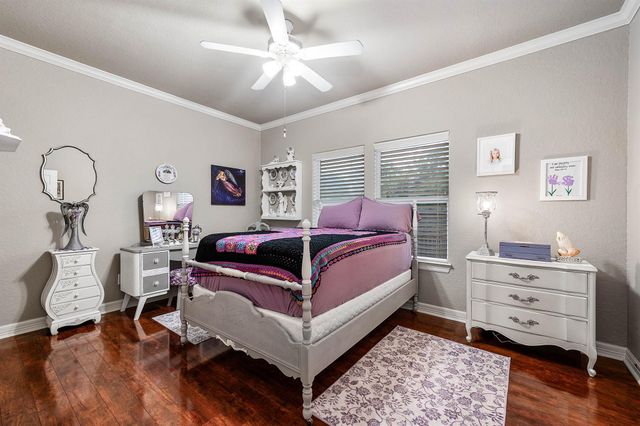 2237 Jernigan Ford, Dickinson, TX 77539