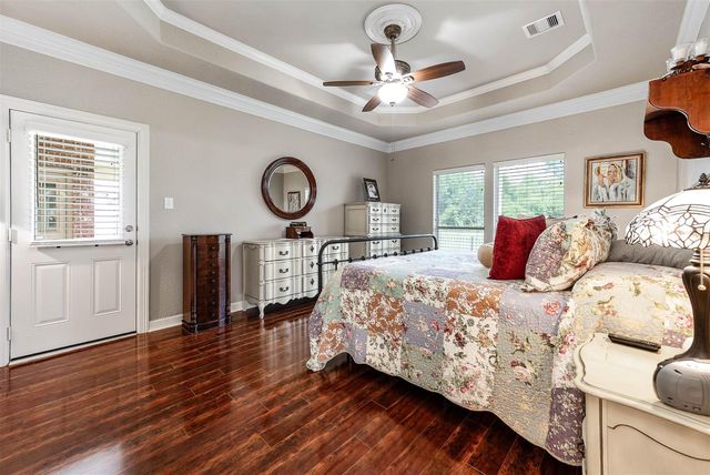 2237 Jernigan Ford, Dickinson, TX 77539