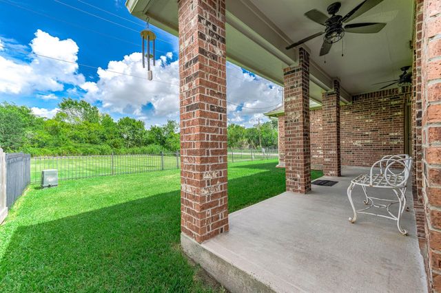 2237 Jernigan Ford, Dickinson, TX 77539