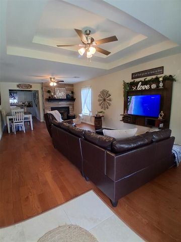 730 N Tucker Avenue, Shawnee, OK 74801