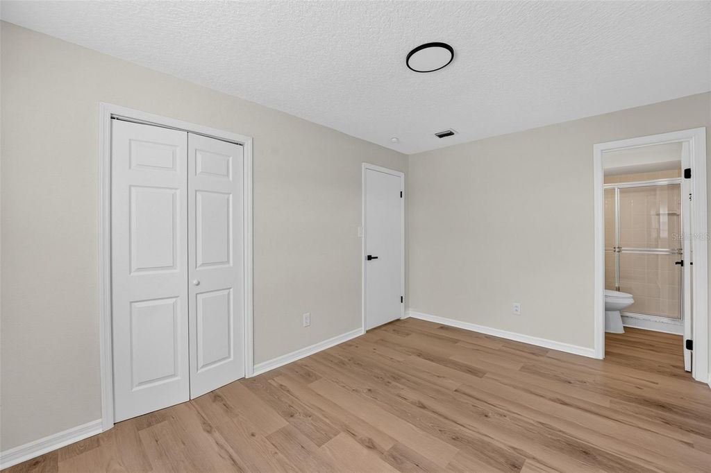 Image 13 of property listing at 10810 GENEVIEVE STREET, Orlando, FL 32825