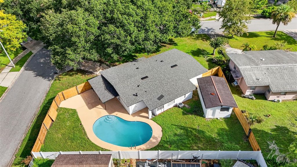 Image 27 of property listing at 10810 GENEVIEVE STREET, Orlando, FL 32825