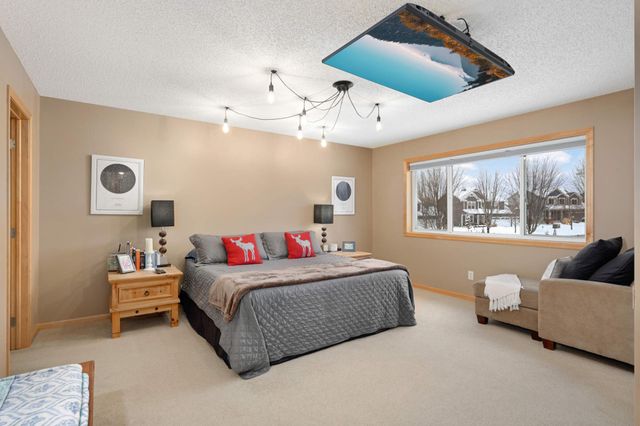 11747 Independence Way, Woodbury, MN 55129