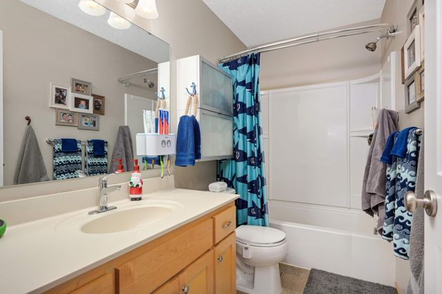 11747 Independence Way, Woodbury, MN 55129