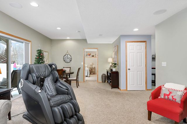 11747 Independence Way, Woodbury, MN 55129